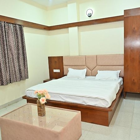 Indore Palace Kültér fotó